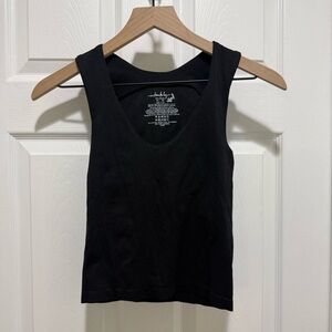 Black Sleeveless Women's Top